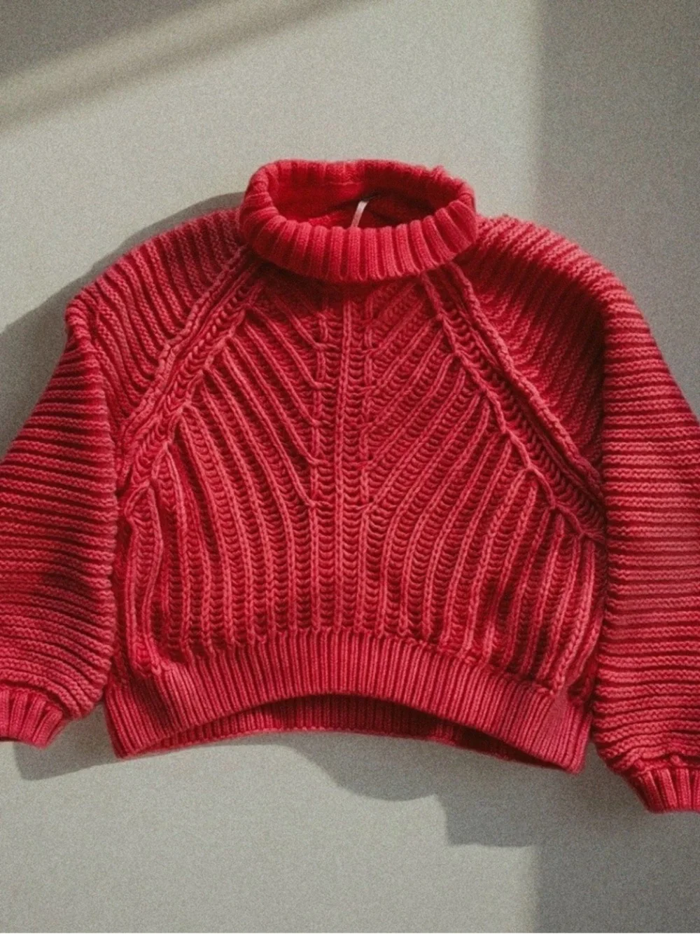 FREE PEOPLE - Pink Knit Turtleneck Long Sleeve Pullover Sweater